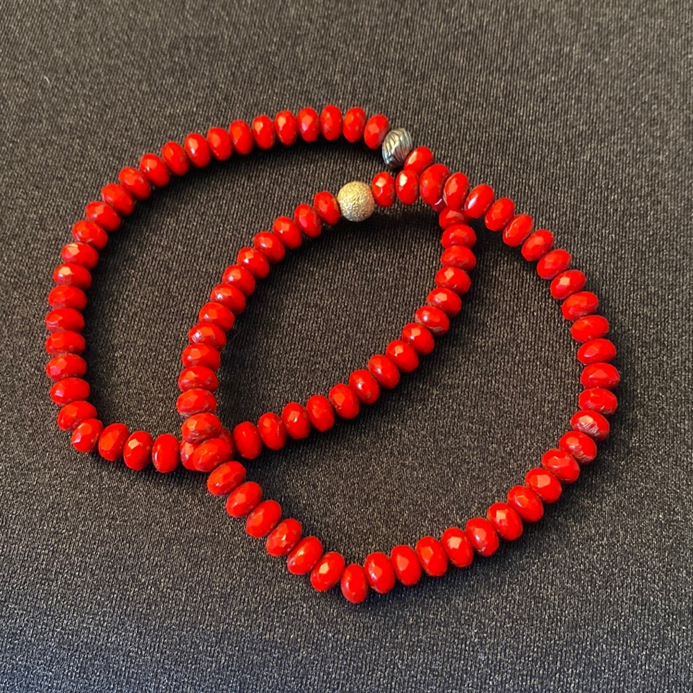 Kids starter bracelets for fun - red strung beads on flexible cord